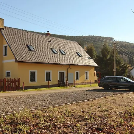 Apartment Ostruzna Apartman